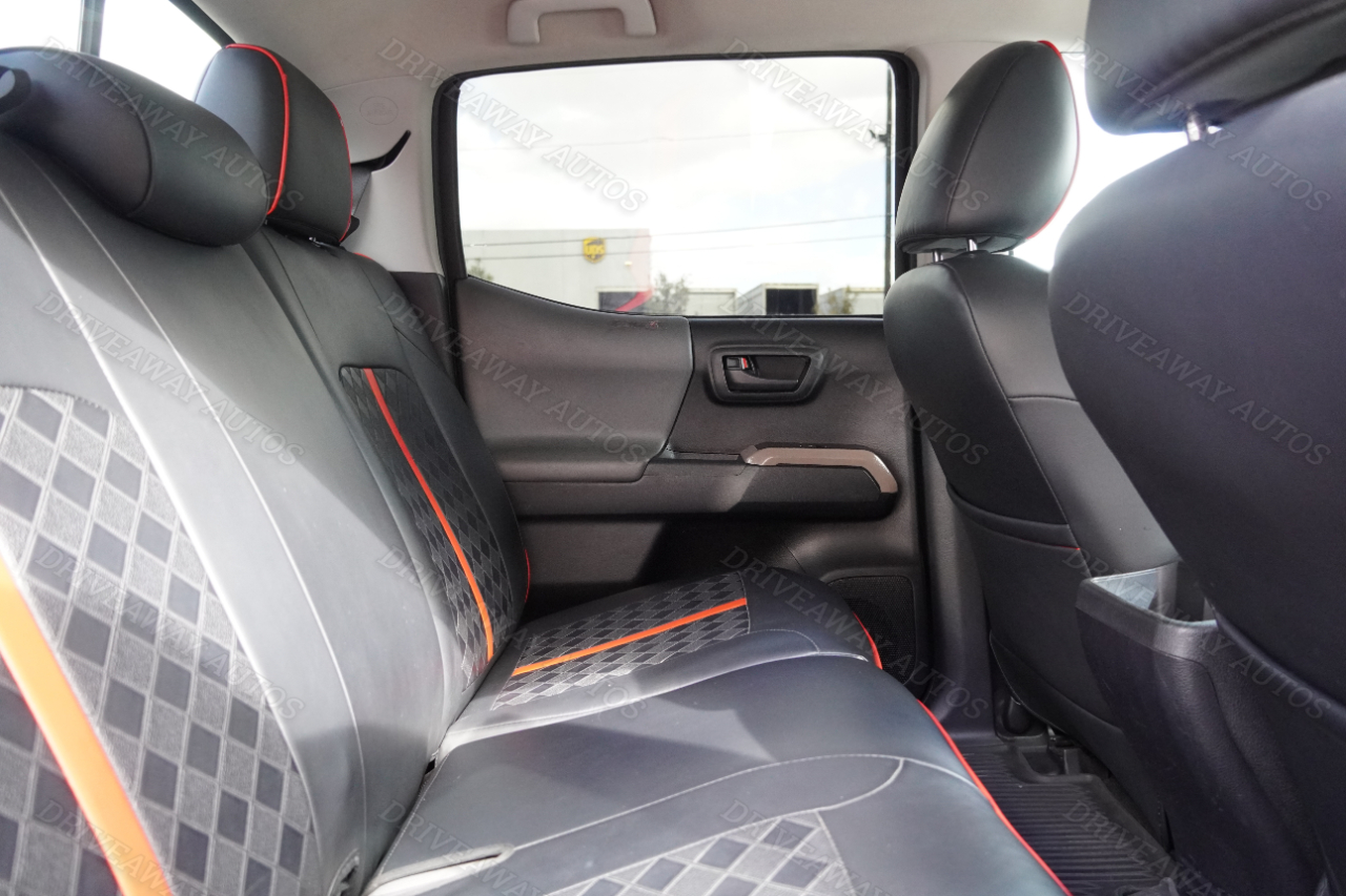 Toyota Tacoma 2WD TRD Off Road Double Cab 5' Bed V6 AT (Natl) 2021