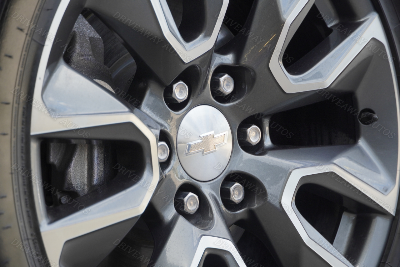 Chevrolet Silverado 1500 4WD Crew Cab 147" LT w/1LT 2023