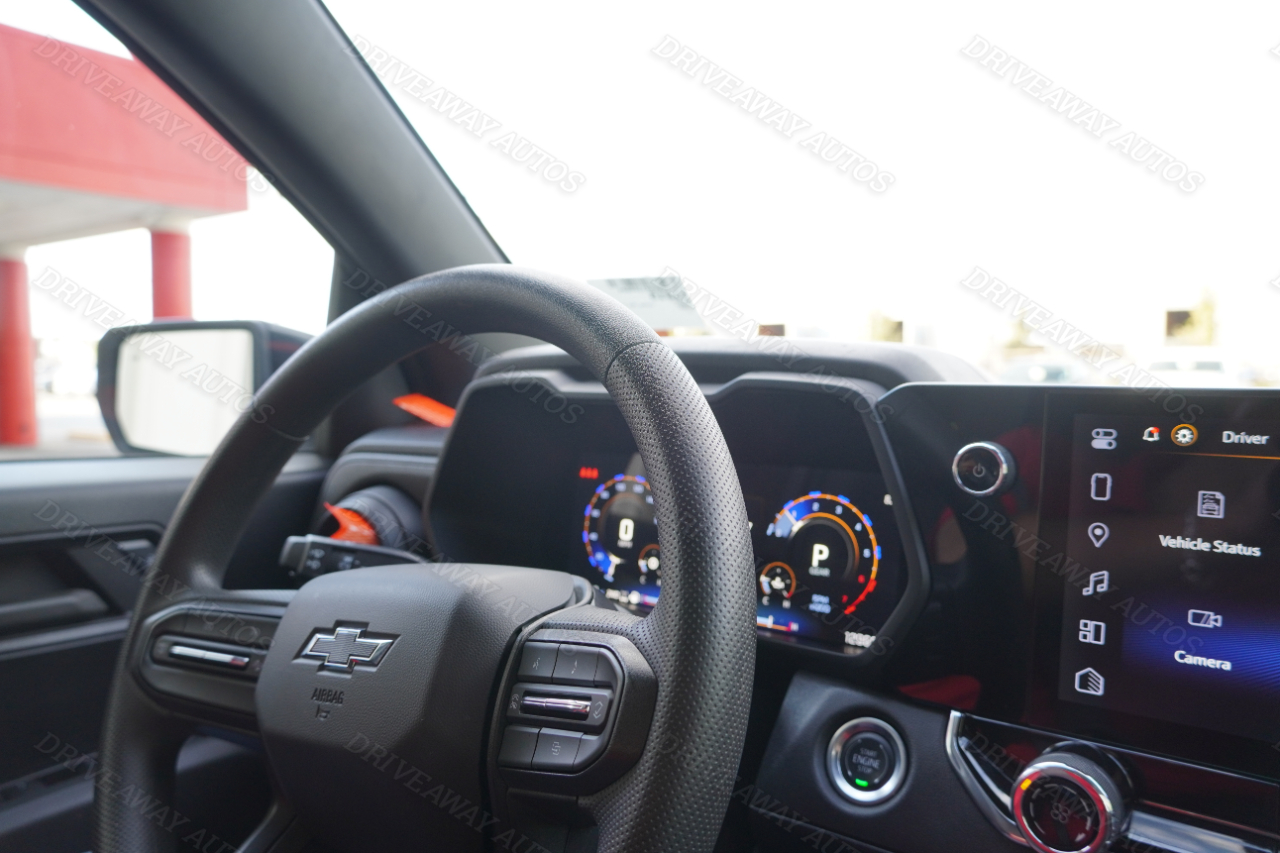 Chevrolet Colorado 4WD Crew Cab Trail Boss 2024