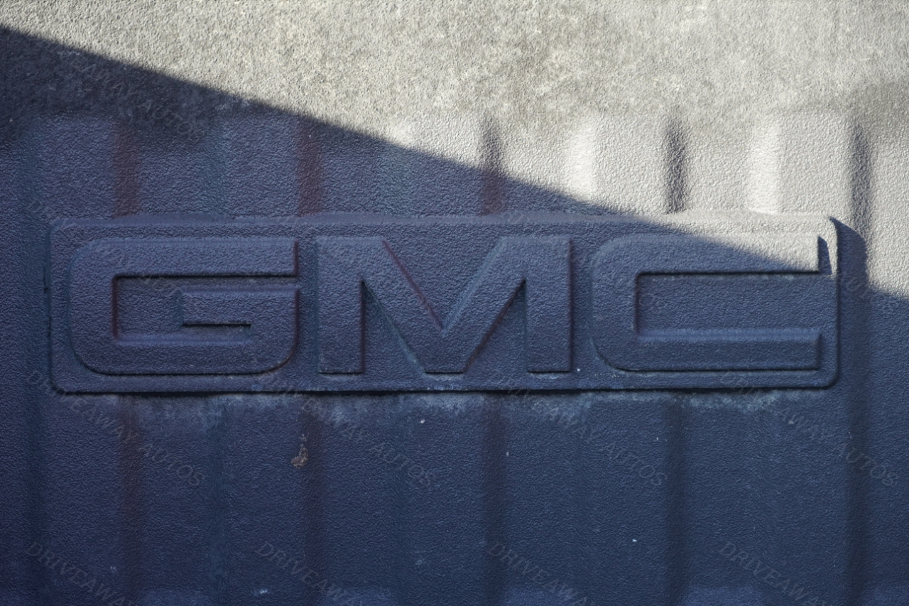 GMC Sierra 1500 4WD Crew Cab 147" SLT 2021