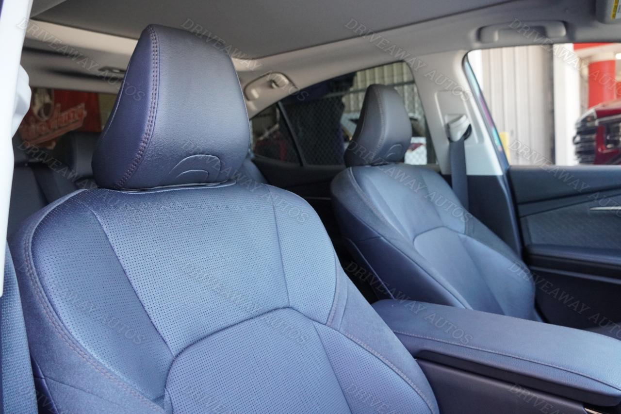 Toyota Camry XLE (Natl) 2025