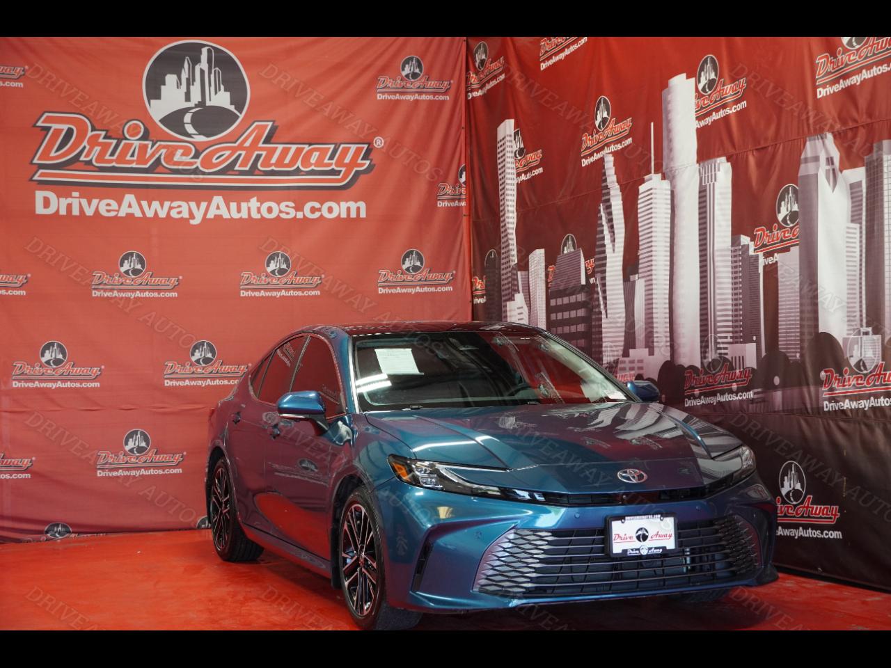 2025 Toyota Camry XLE (Natl)