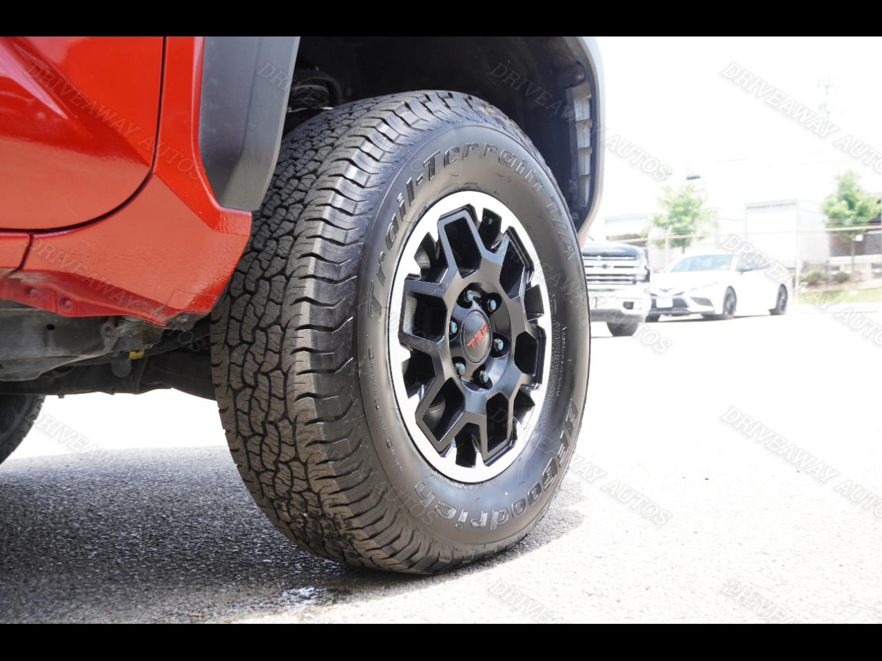 Toyota Tacoma 4WD TRD Off Road Double Cab 5' Bed MT (Natl) 2024