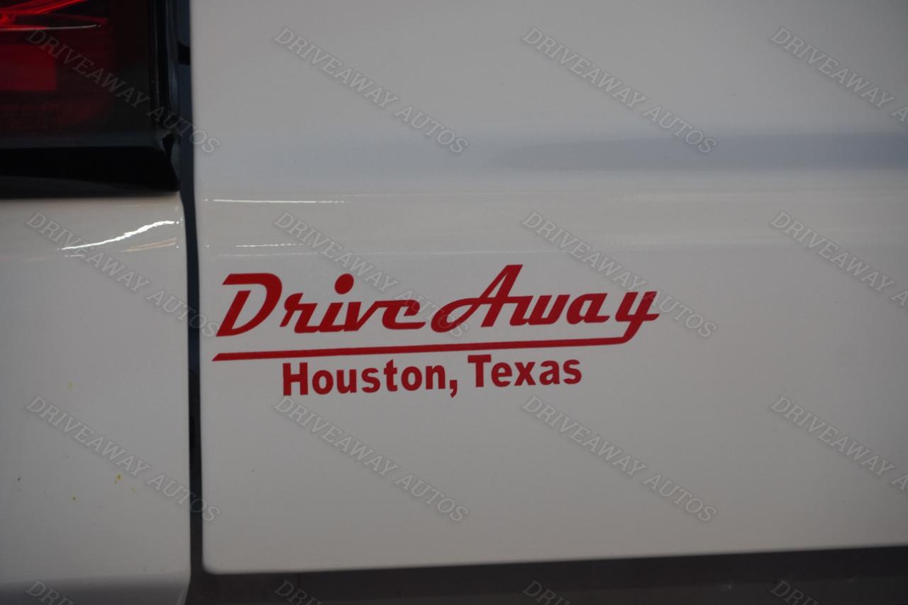 GMC Sierra 1500 2WD Crew Cab 147" SLT 2025