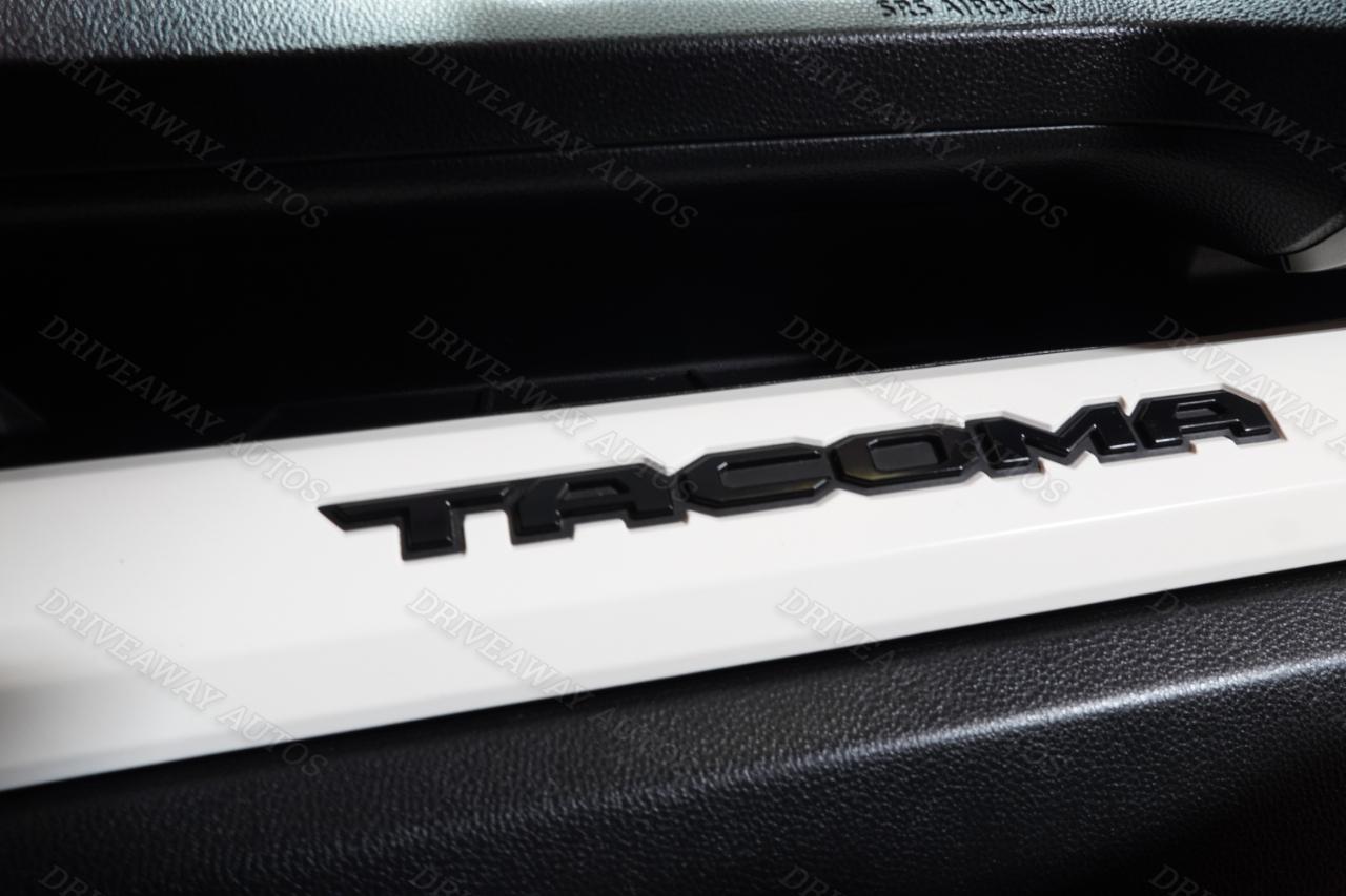 Toyota Tacoma 4WD TRD Off Road Double Cab 5' Bed MT (Natl) 2024