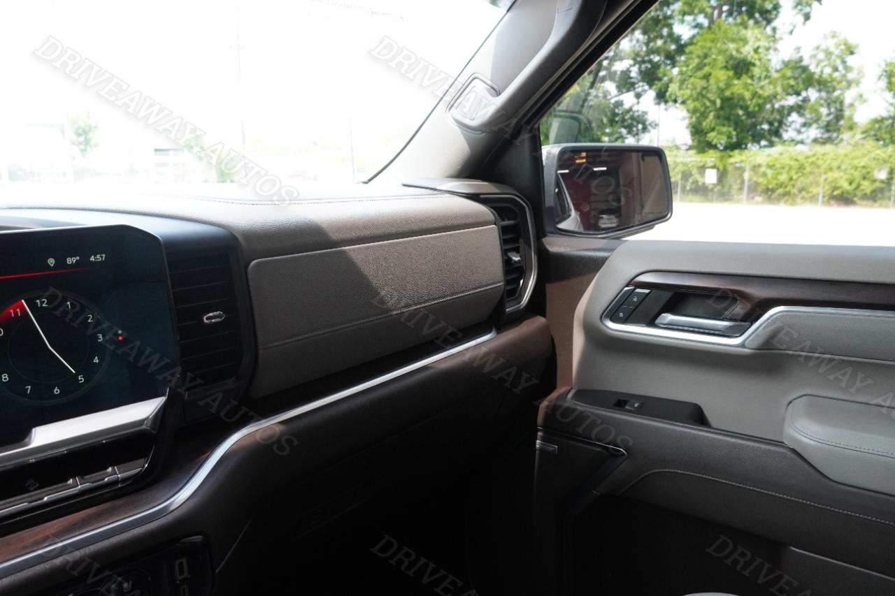 GMC Sierra 1500 4WD Crew Cab 147" SLT 2023