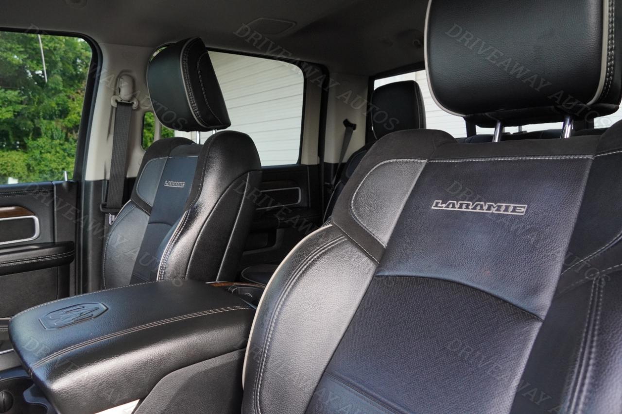 RAM 3500 Laramie 4x4 Crew Cab 8' Box 2024