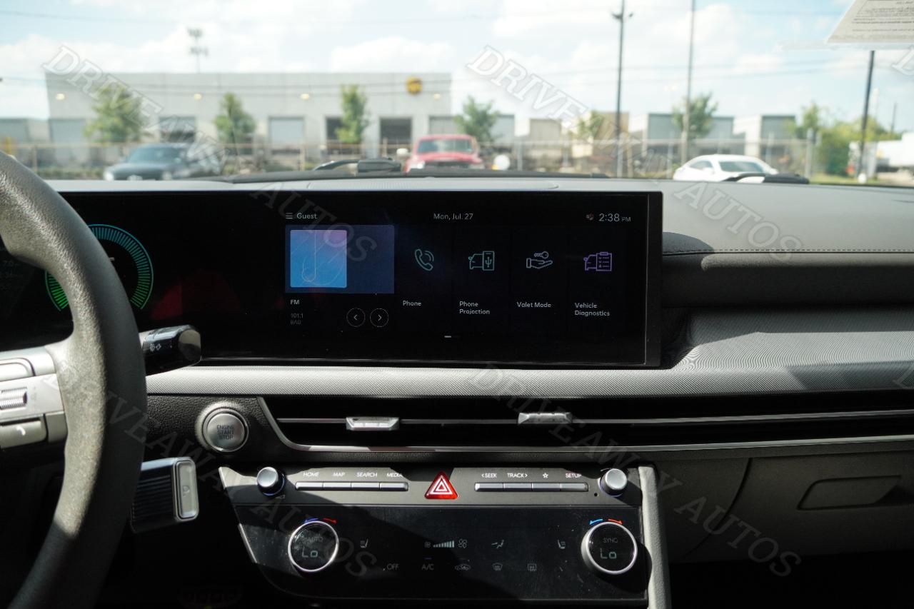 Hyundai Sonata SEL FWD 2025