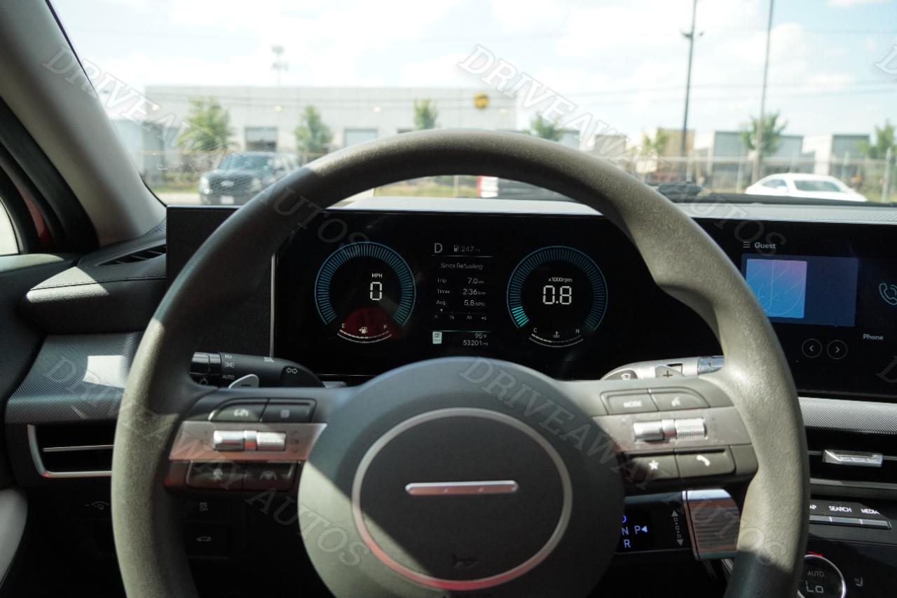 Hyundai Sonata SEL FWD 2025