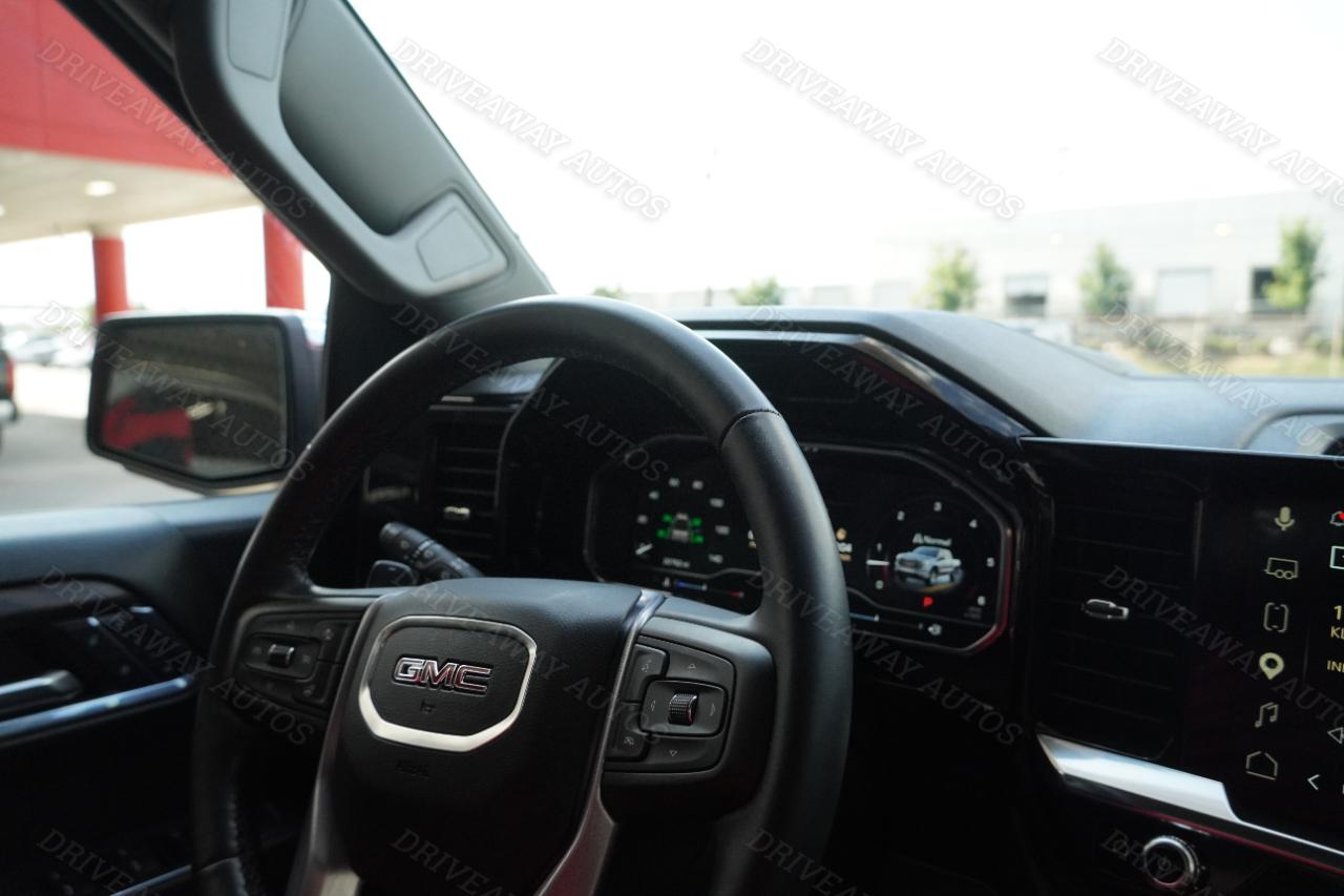 GMC Sierra 1500 2WD Crew Cab 147" SLT 2025
