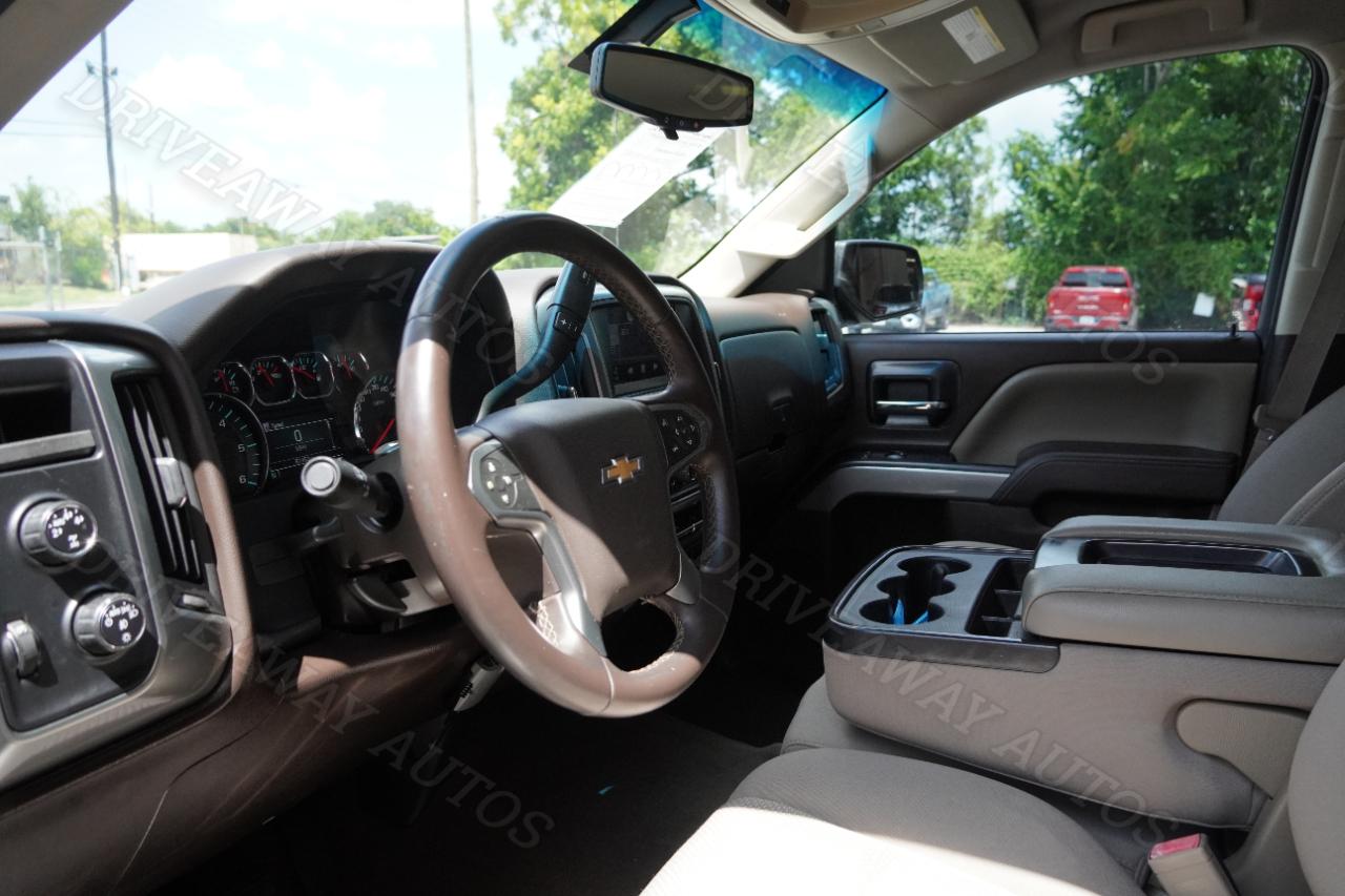 Chevrolet Silverado 1500 4WD Crew Cab 143.5" LT w/2LT 2015