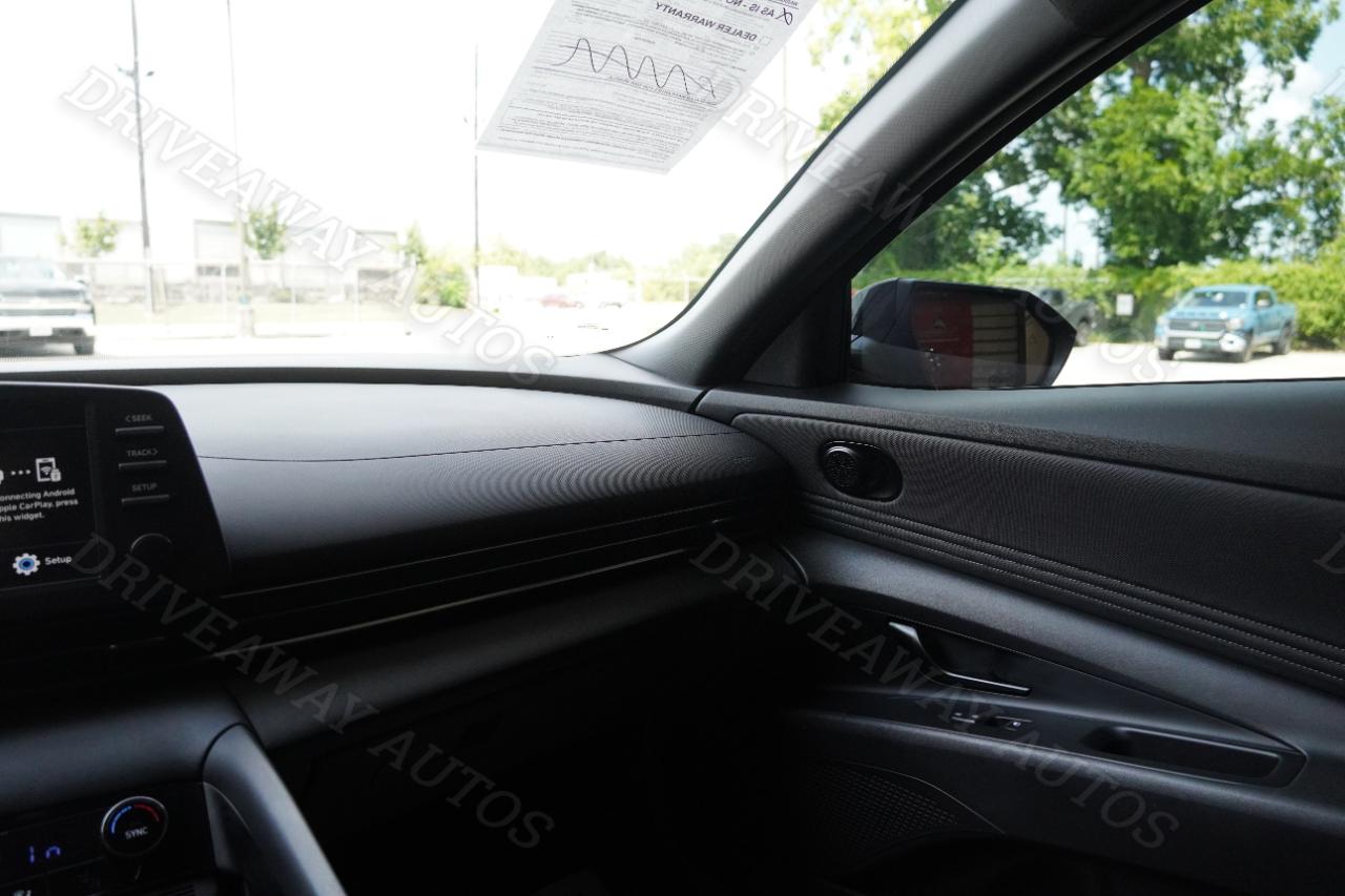 Hyundai Elantra SEL Sport IVT 2025