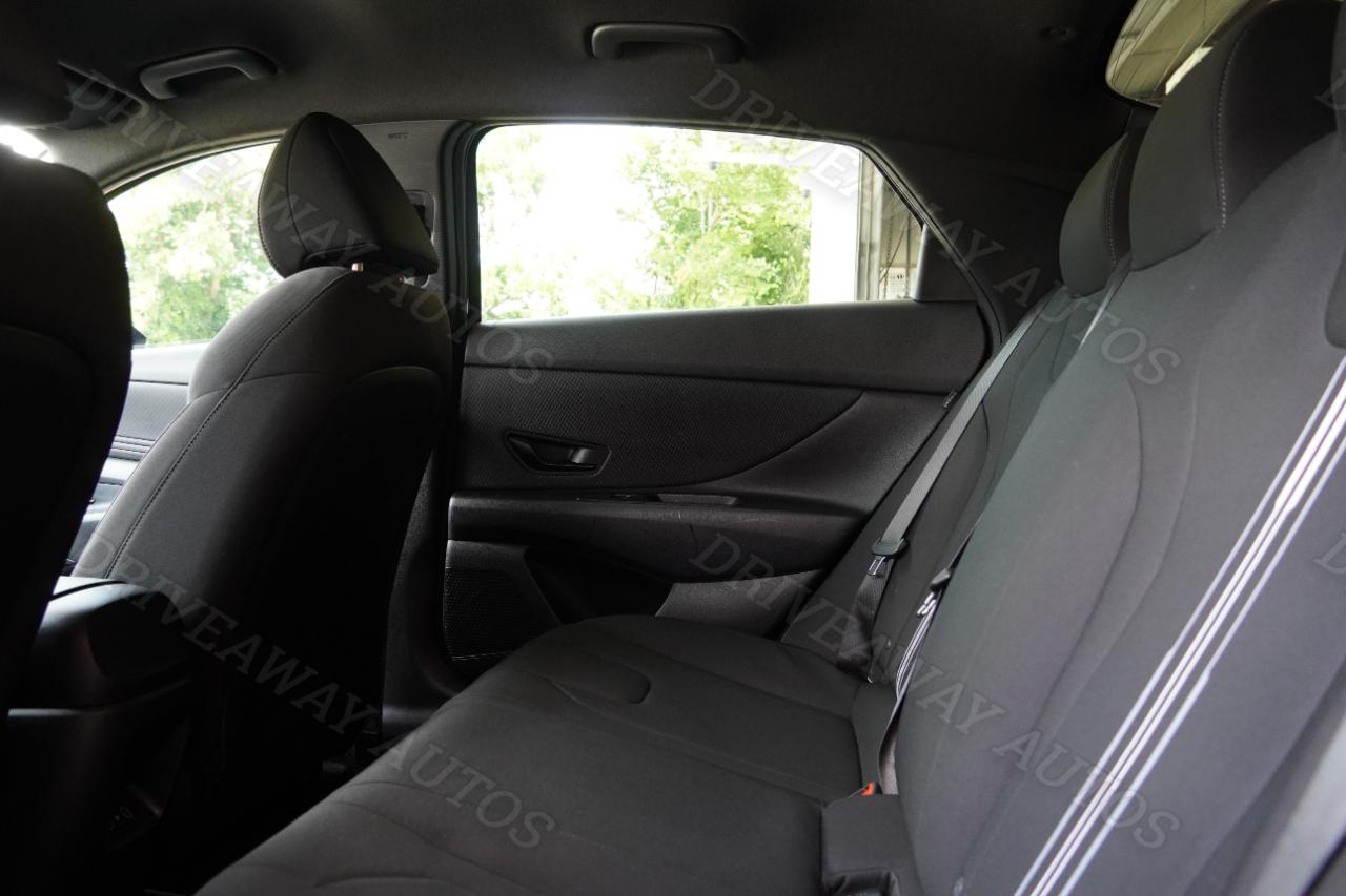Hyundai Elantra SEL Sport IVT 2025