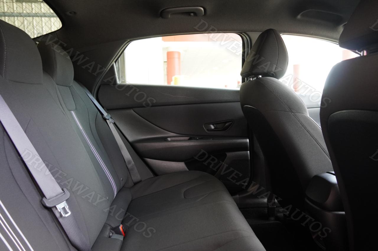 Hyundai Elantra SEL Sport IVT 2025