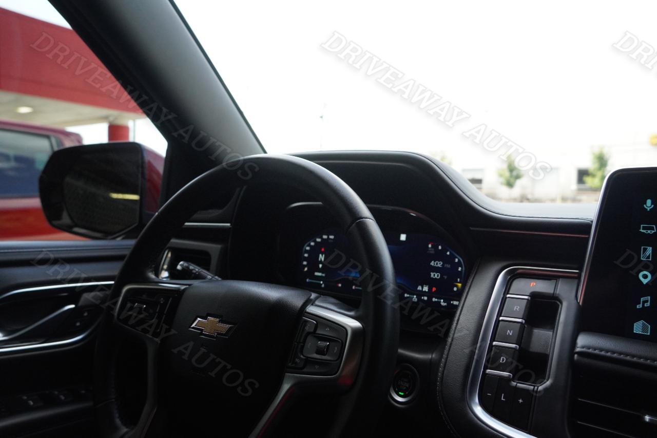 Chevrolet Suburban 4WD 4dr LT 2023