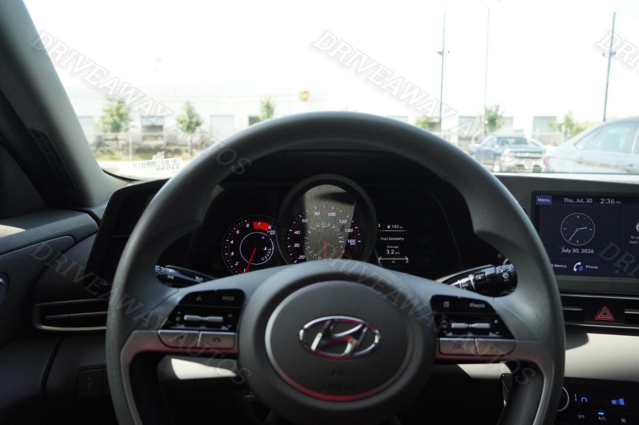 Hyundai Elantra SEL IVT 2023
