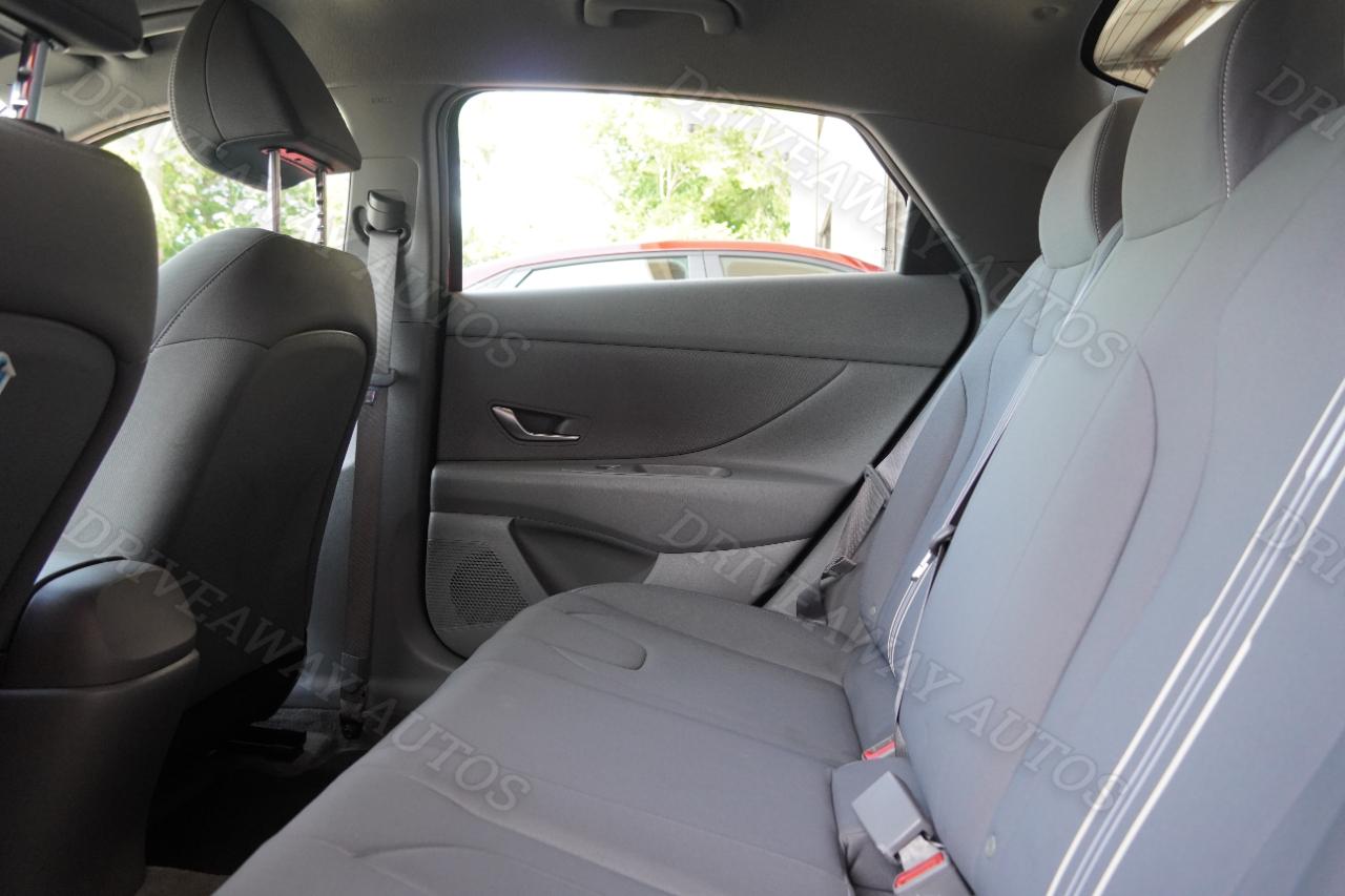 Hyundai Elantra SEL IVT 2023