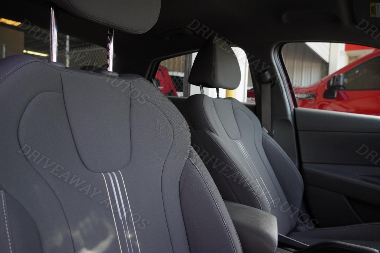 Hyundai Elantra SEL IVT 2023