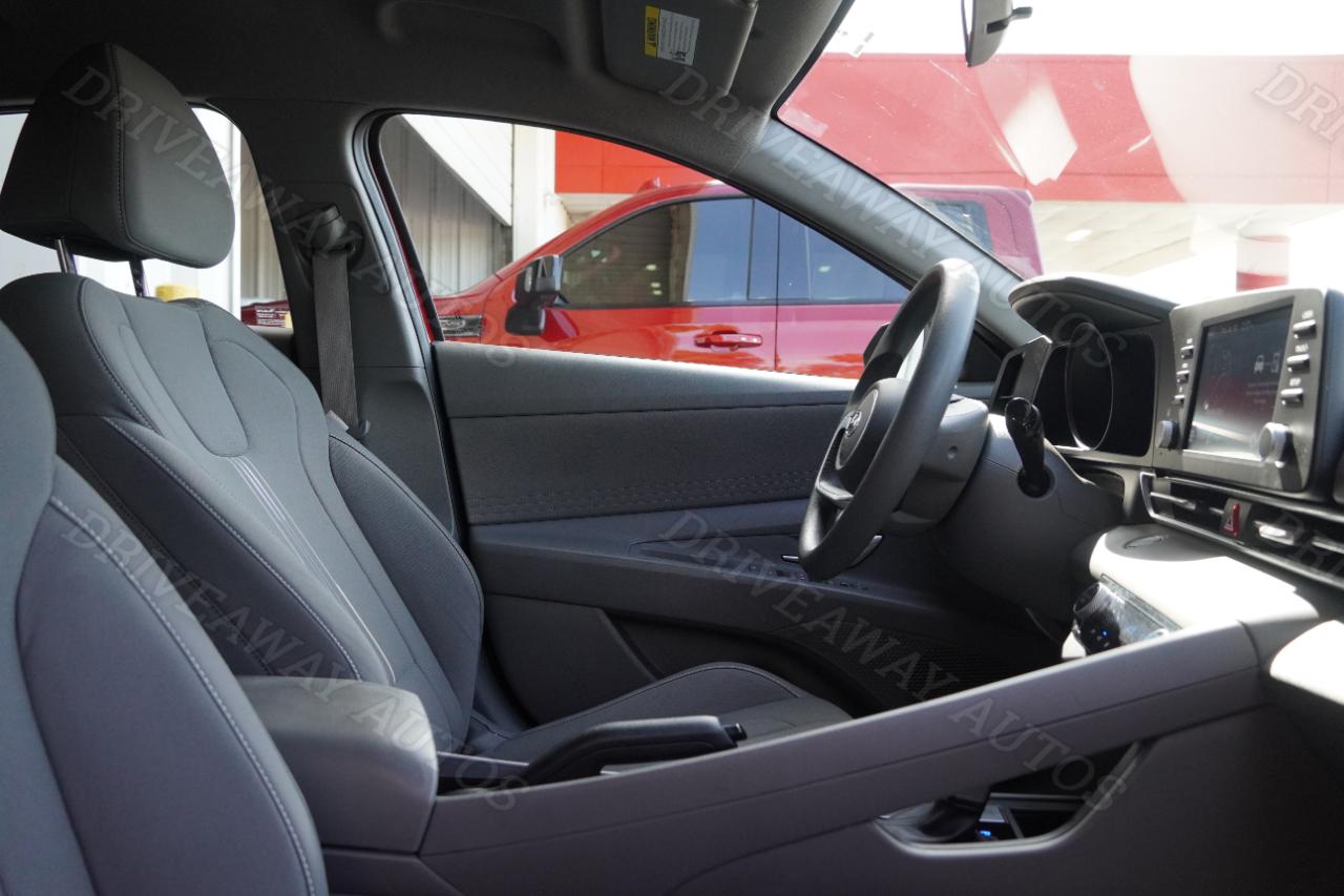Hyundai Elantra SEL IVT 2023