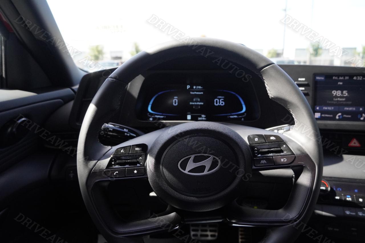 Hyundai Elantra SEL Sport IVT 2025