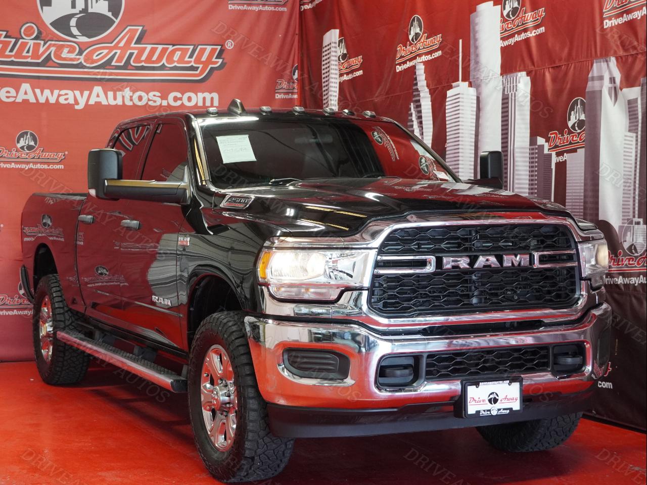 2021 RAM 2500 Tradesman 4x4 Crew Cab 6'4" Box
