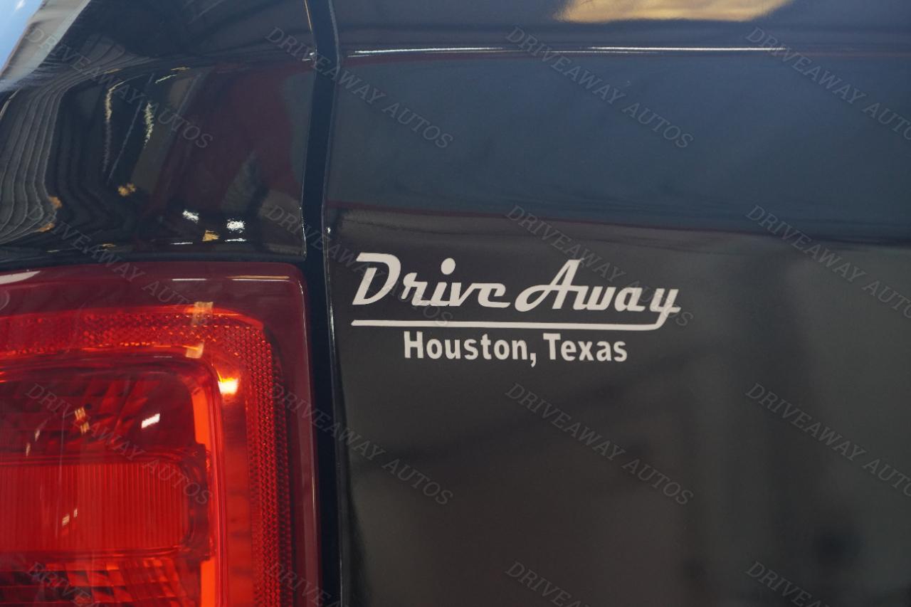 RAM 2500 Tradesman 4x4 Crew Cab 6'4" Box 2021