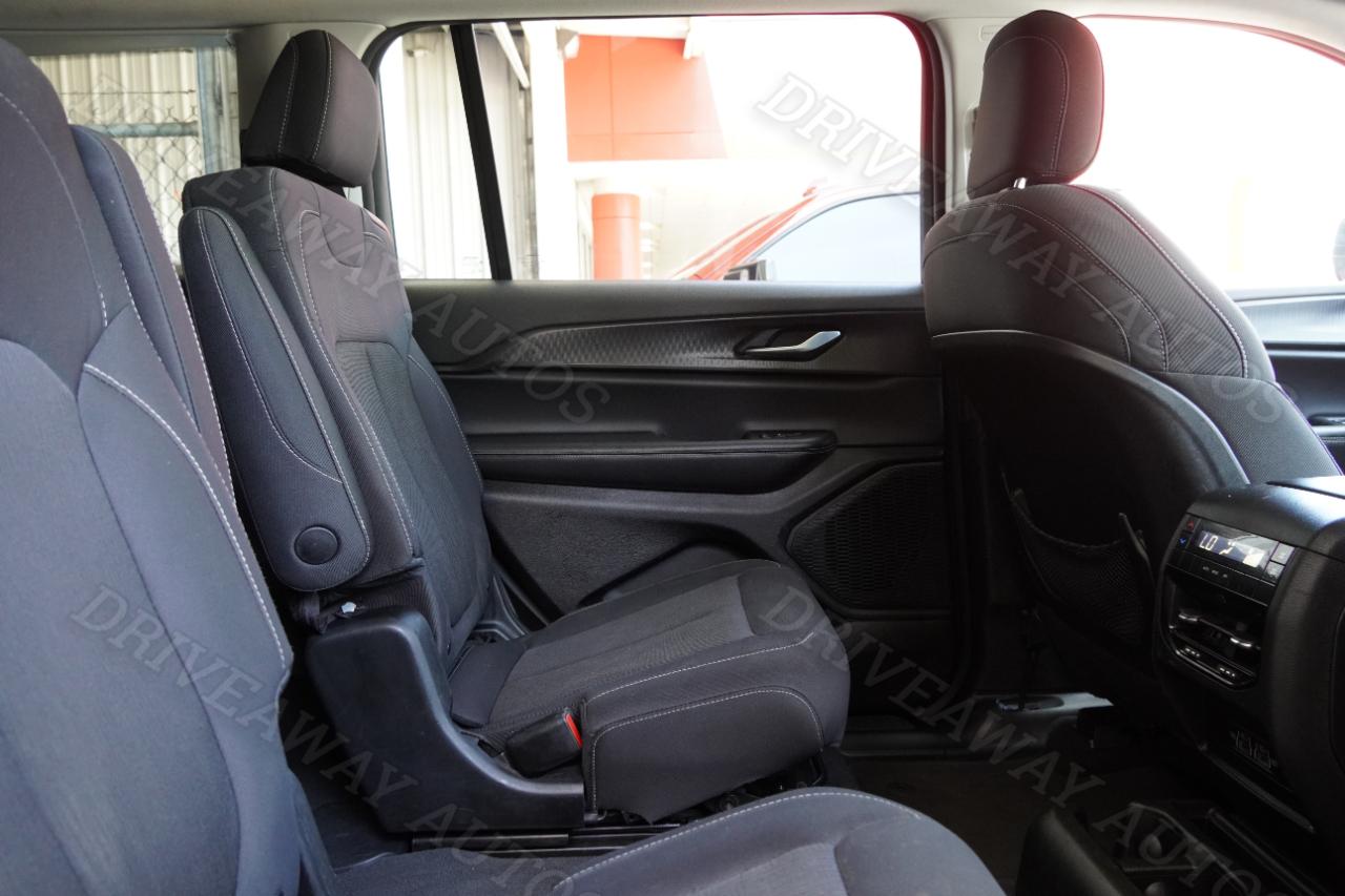 Jeep Grand Cherokee L Laredo 4x4 2023