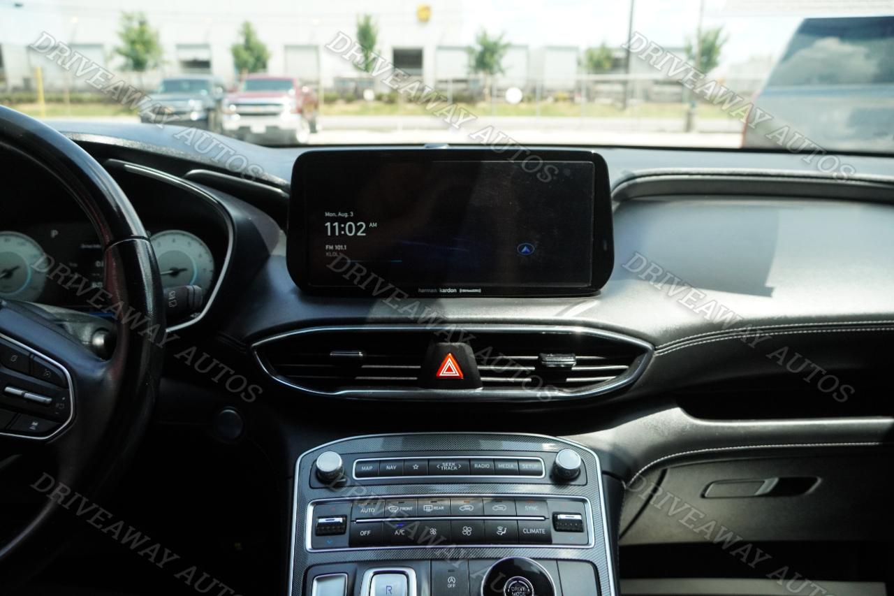 Hyundai Santa Fe SEL FWD 2023