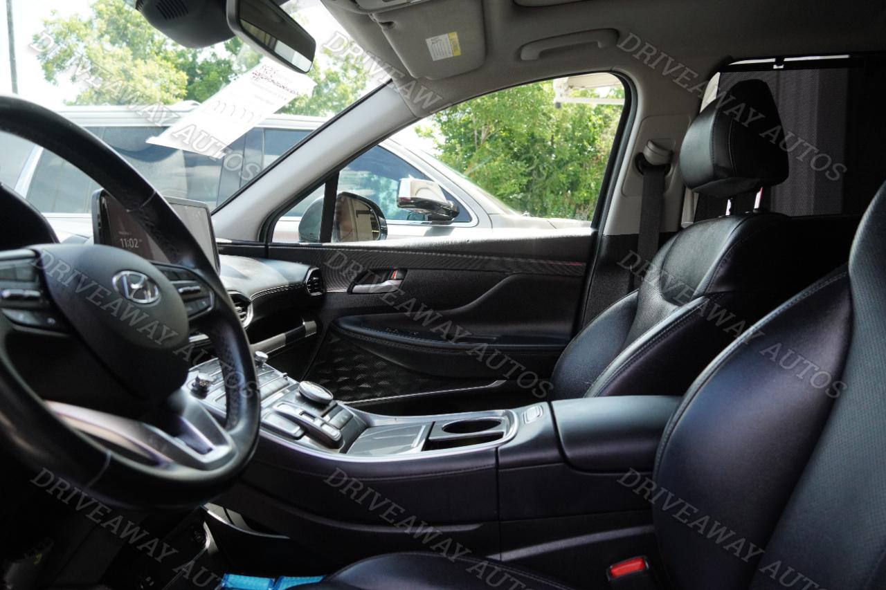 Hyundai Santa Fe SEL FWD 2023