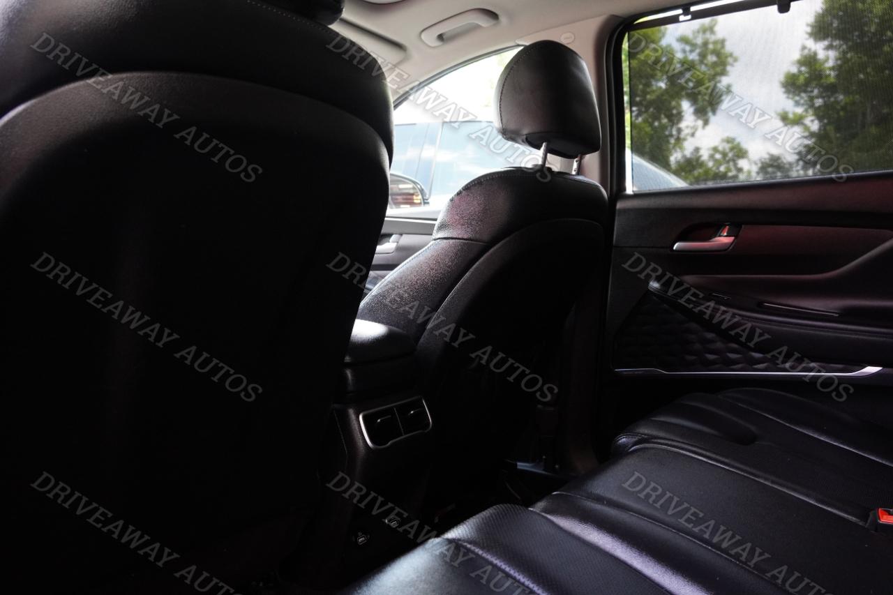 Hyundai Santa Fe SEL FWD 2023