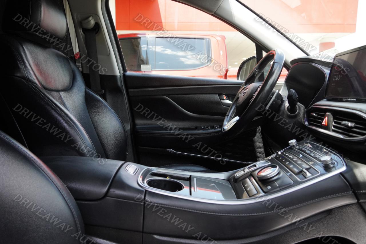 Hyundai Santa Fe SEL FWD 2023