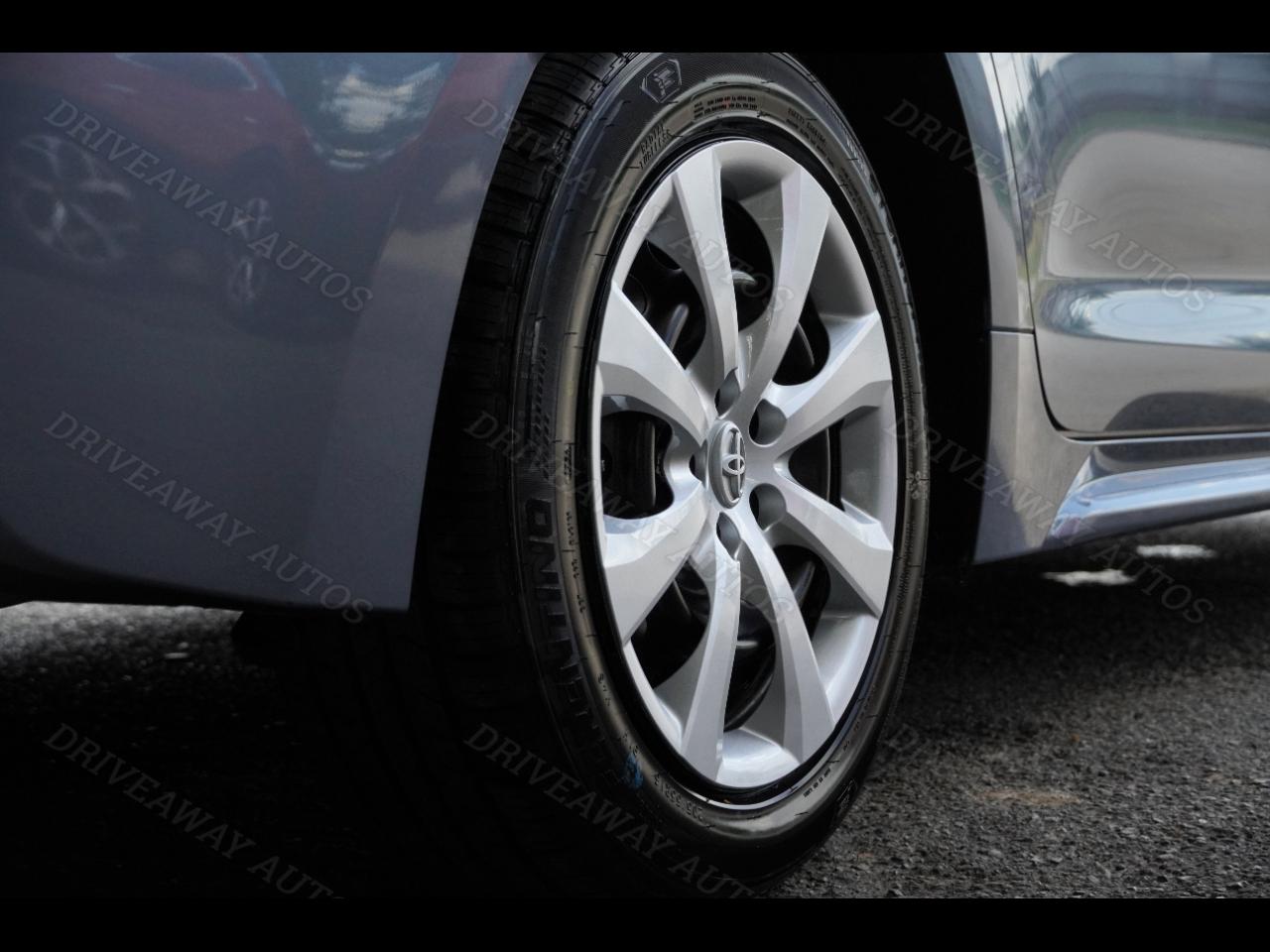 Toyota Corolla LE CVT (Natl) 2023