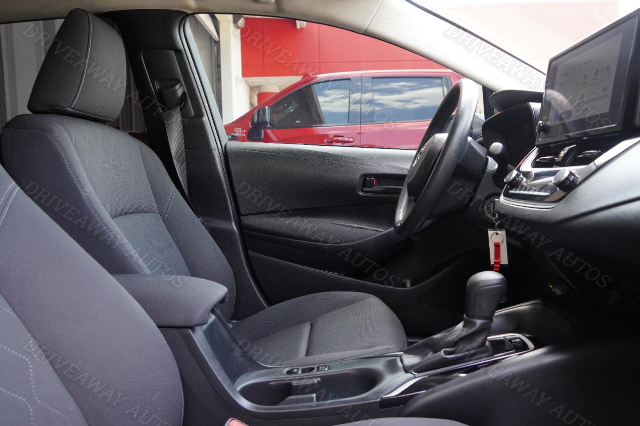 Toyota Corolla LE CVT (Natl) 2023