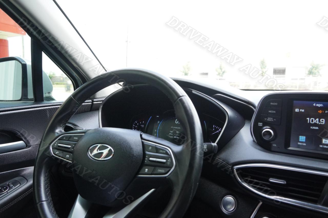 Hyundai Santa Fe SEL 2.4L Auto FWD 2020