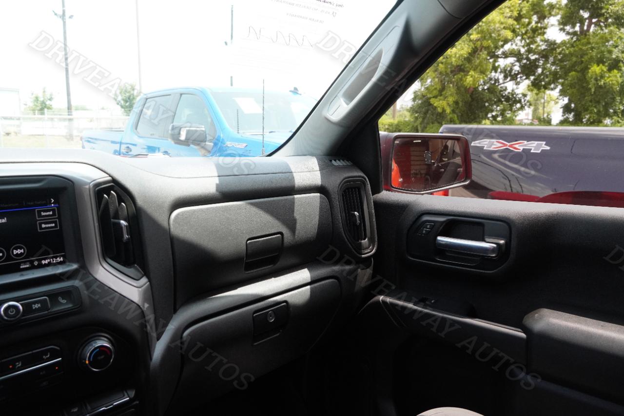 Chevrolet Silverado 1500 2WD Crew Cab 147" Custom 2021