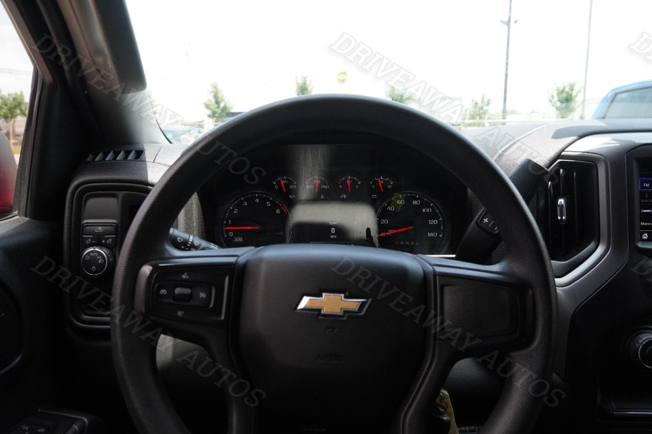 Chevrolet Silverado 1500 2WD Crew Cab 147" Custom 2021