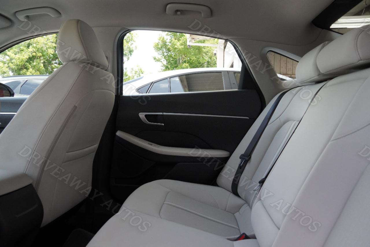 Hyundai Sonata SEL FWD 2025