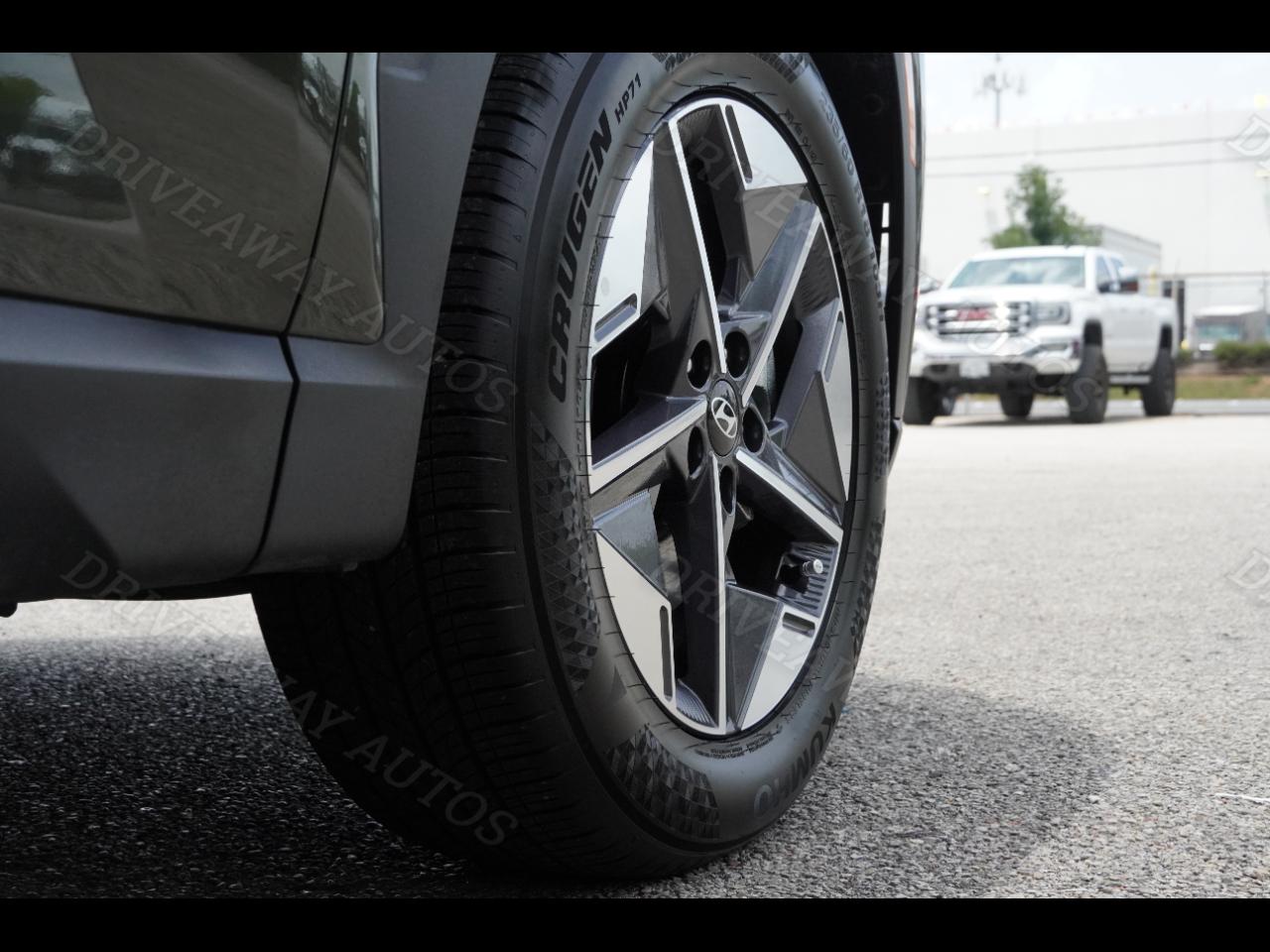 Hyundai Tucson SEL FWD 2025