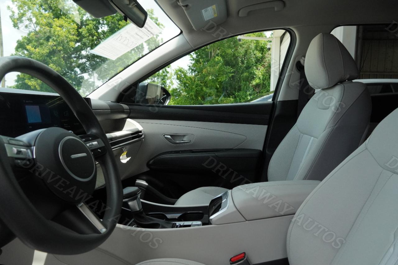 Hyundai Tucson SEL FWD 2025