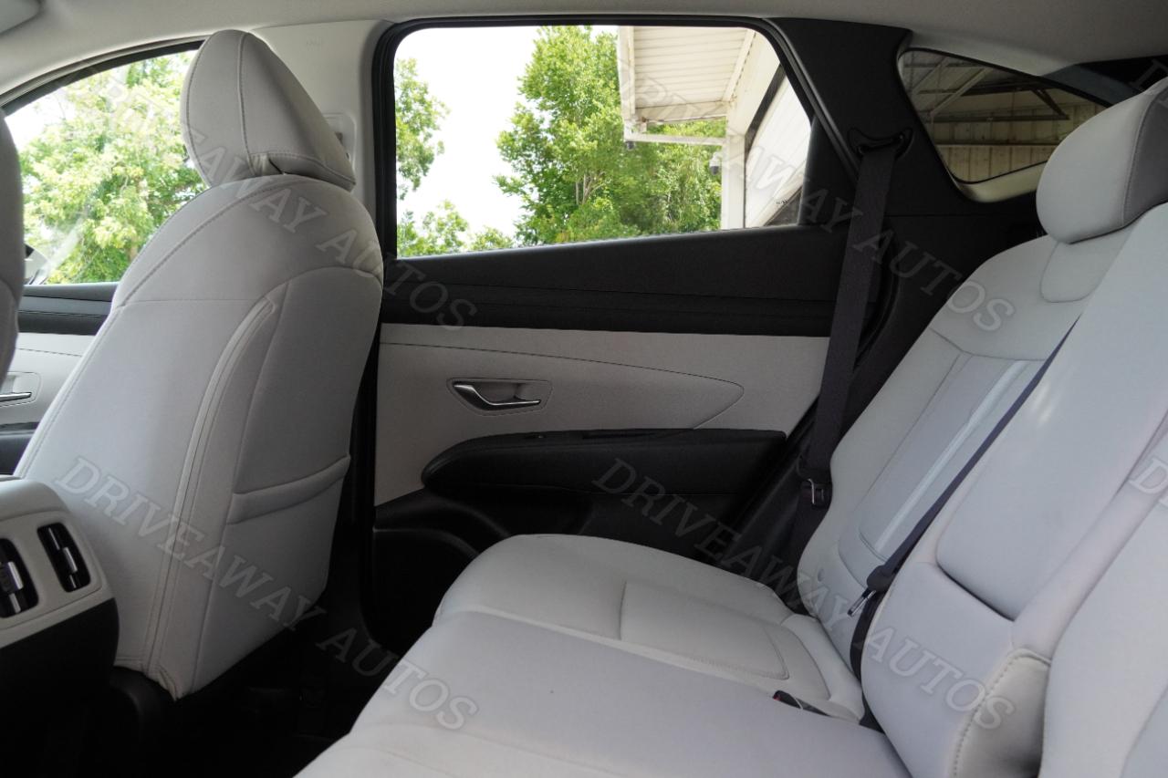 Hyundai Tucson SEL FWD 2025