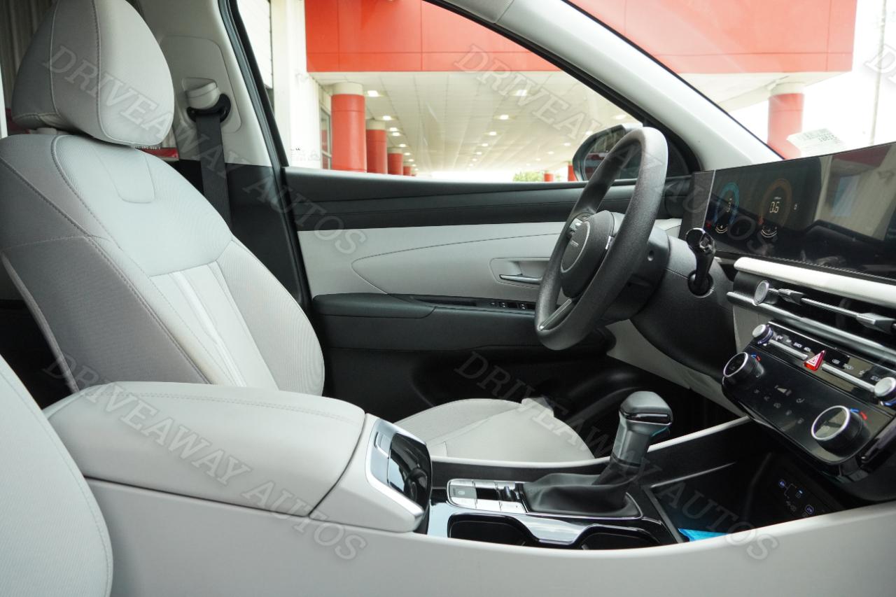 Hyundai Tucson SEL FWD 2025