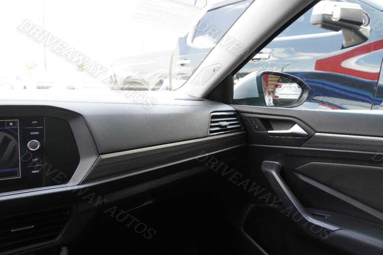 Volkswagen Jetta SEL Auto w/SULEV 2019
