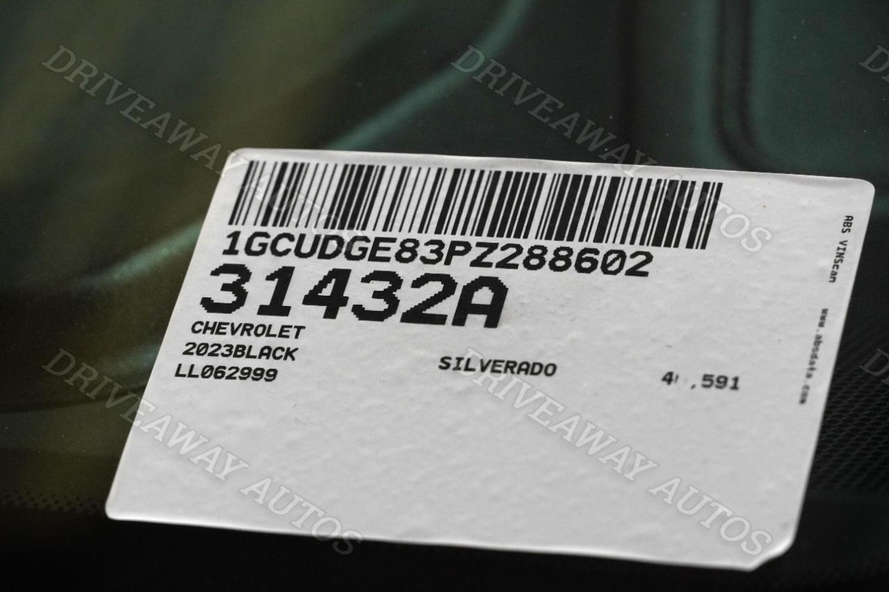Chevrolet Silverado 1500 4WD Crew Cab 147" LTZ 2023