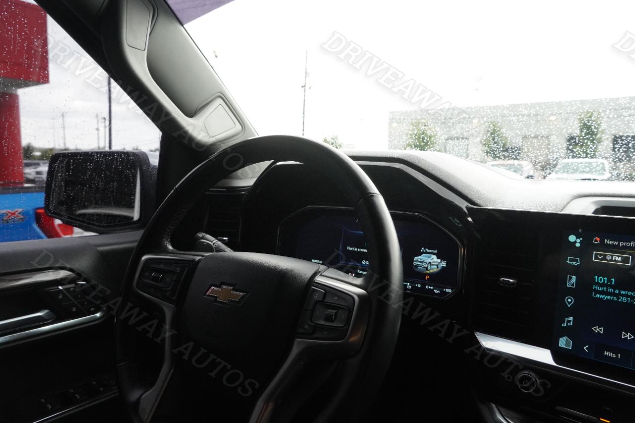 Chevrolet Silverado 1500 4WD Crew Cab 147" LTZ 2023