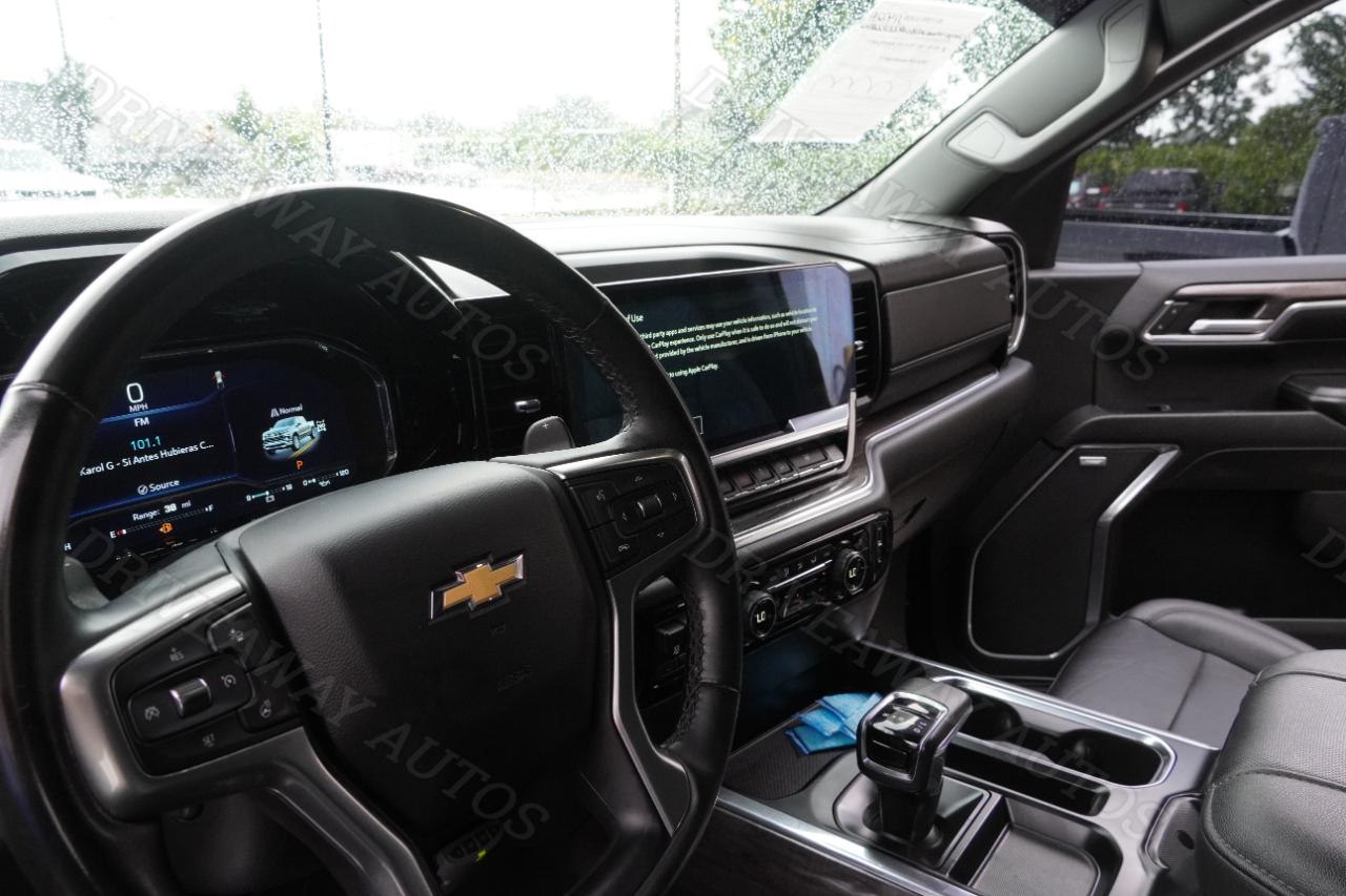 Chevrolet Silverado 1500 4WD Crew Cab 147" LTZ 2023