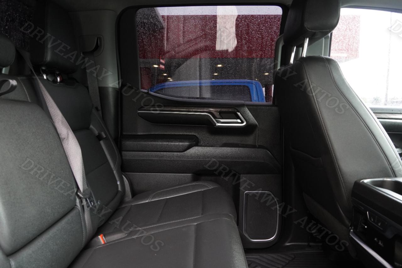 Chevrolet Silverado 1500 4WD Crew Cab 147" LTZ 2023