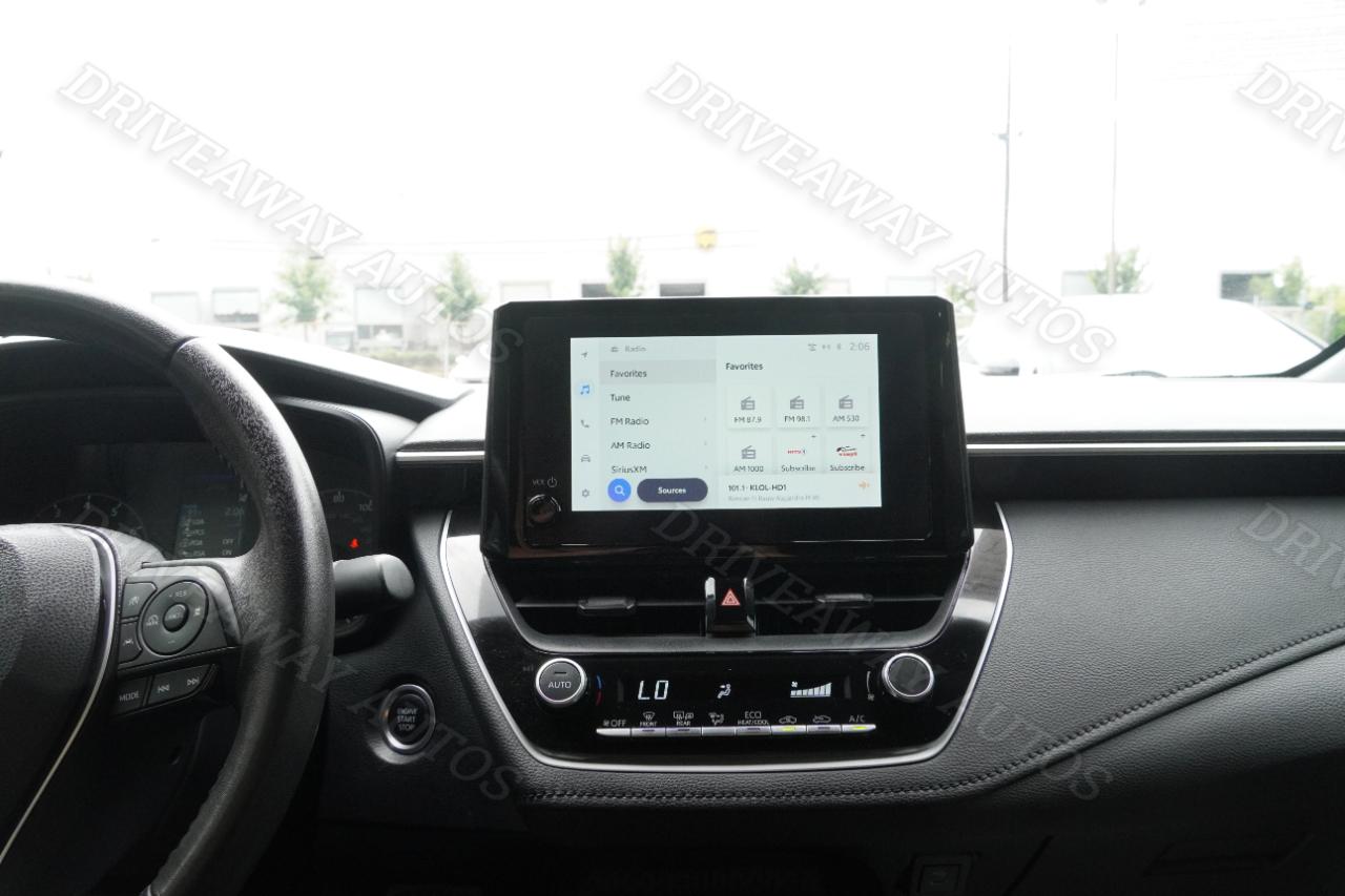 Toyota Corolla SE CVT (Natl) 2023
