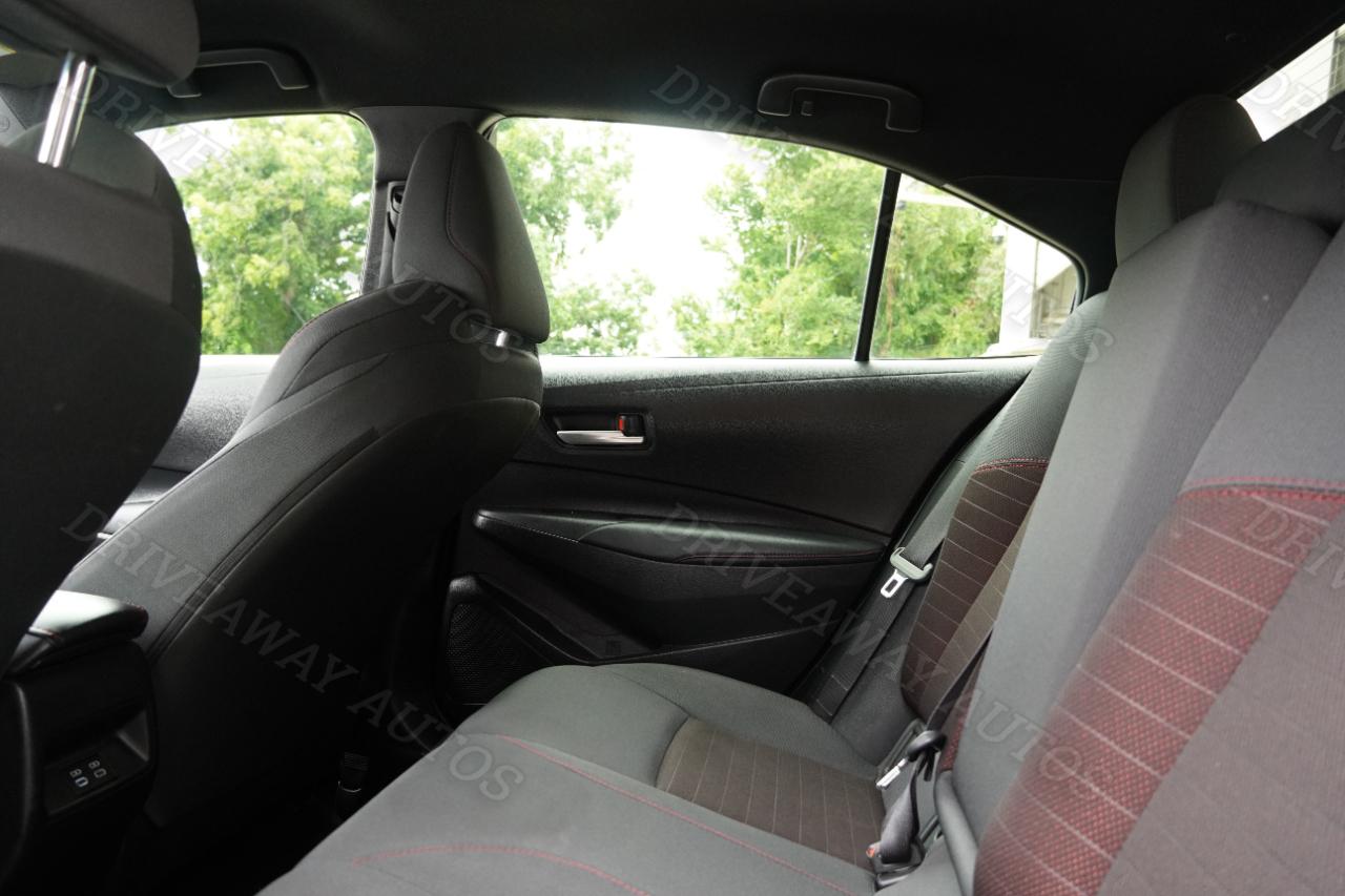 Toyota Corolla SE CVT (Natl) 2023