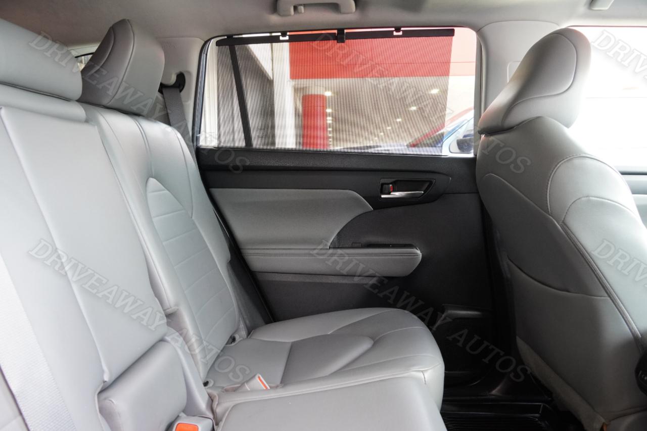 Toyota Highlander Platinum FWD (Natl) 2023