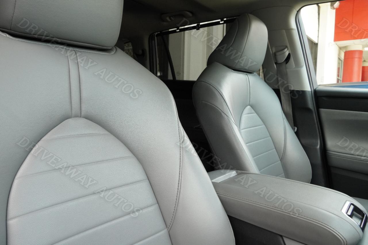 Toyota Highlander Platinum FWD (Natl) 2023